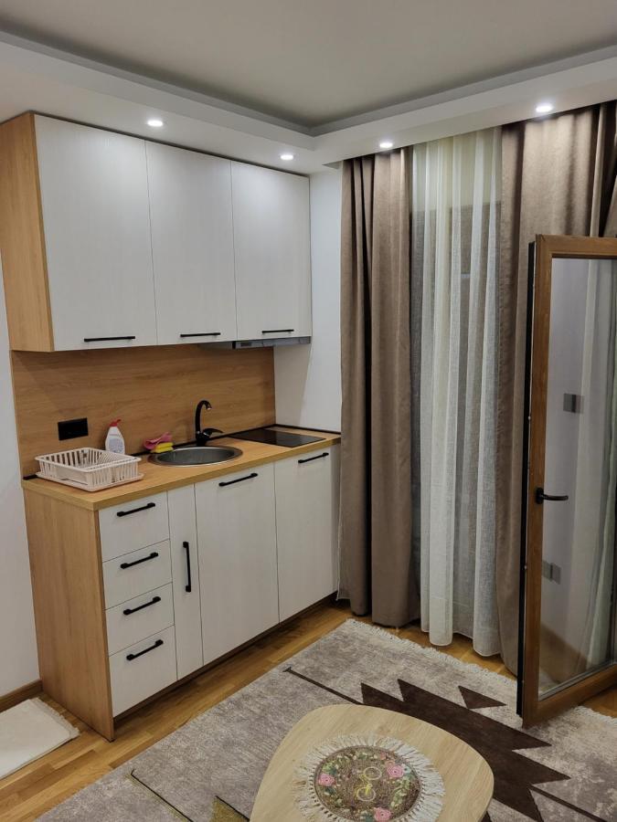 Lux Apartmani Bajova Cetinje Esterno foto